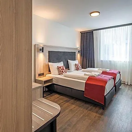 Hotel Abasto 3*