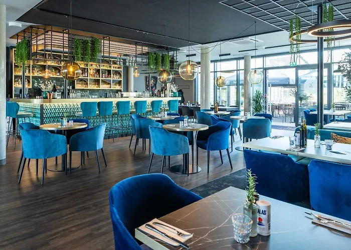 Hotel Abasto 3*